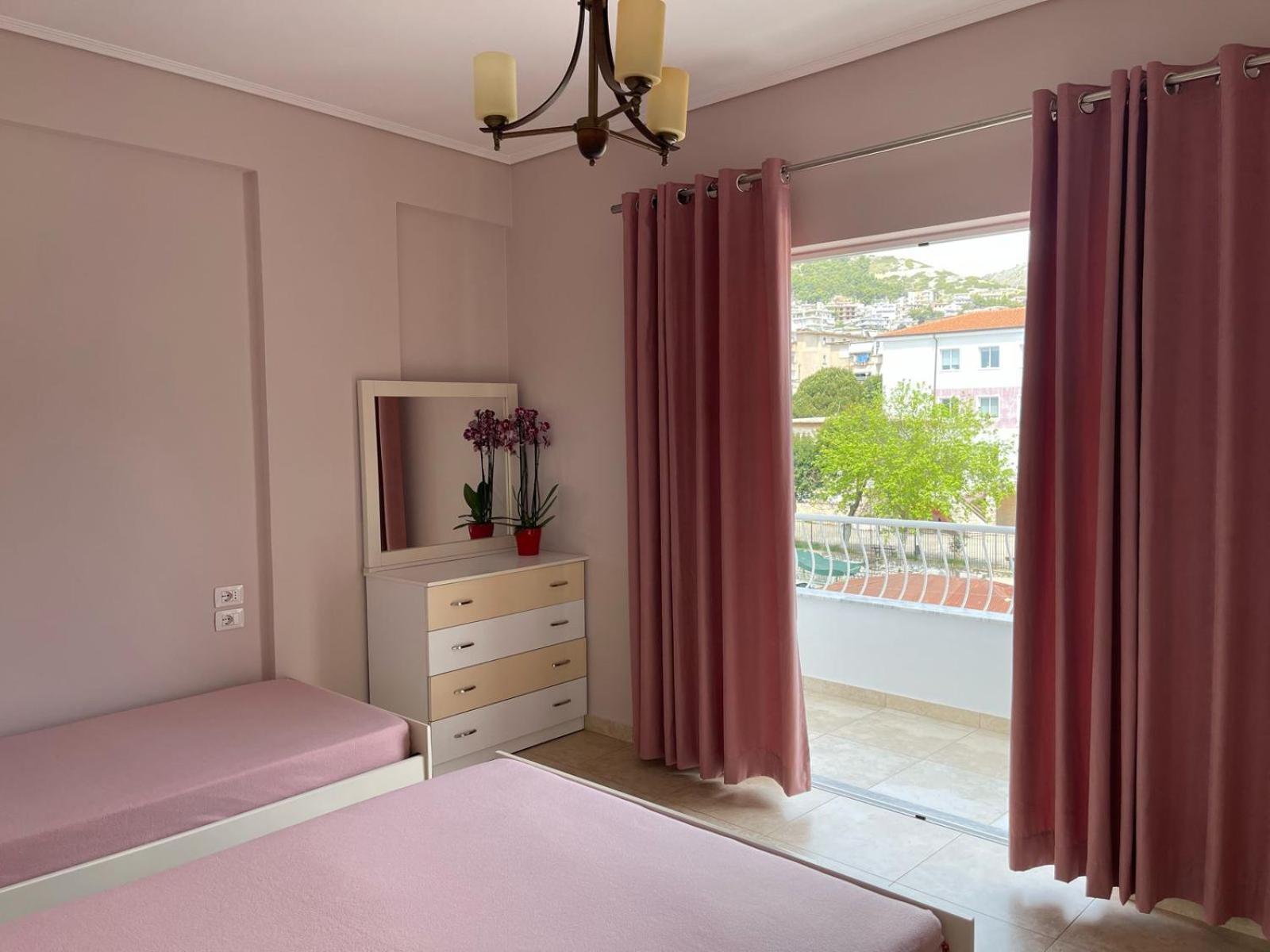 Linda Home Sarandë Exteriör bild