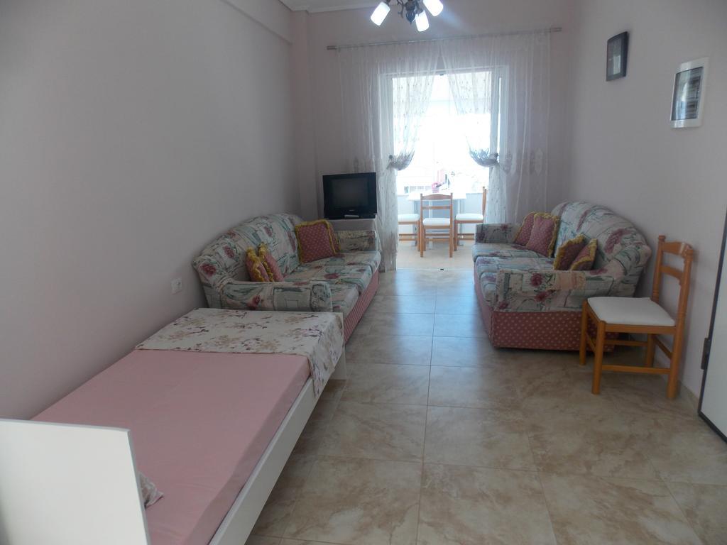 Linda Home Sarandë Exteriör bild